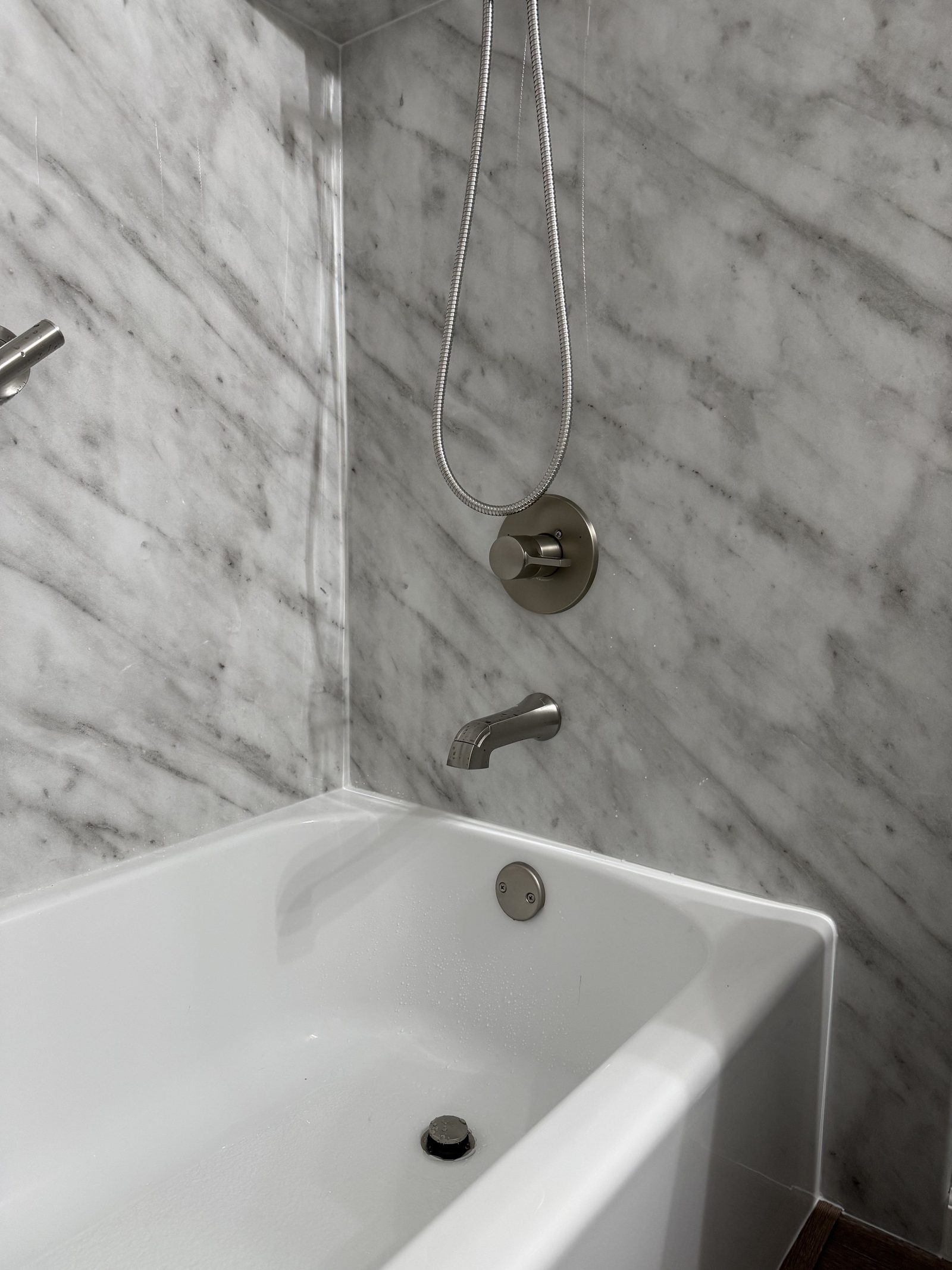 Marble Tub & Wall Surround